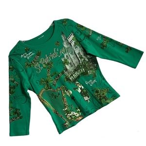 St Patrick’s Day Irish Green Lucky Clover Top Embellished w Rhinestones Perfect